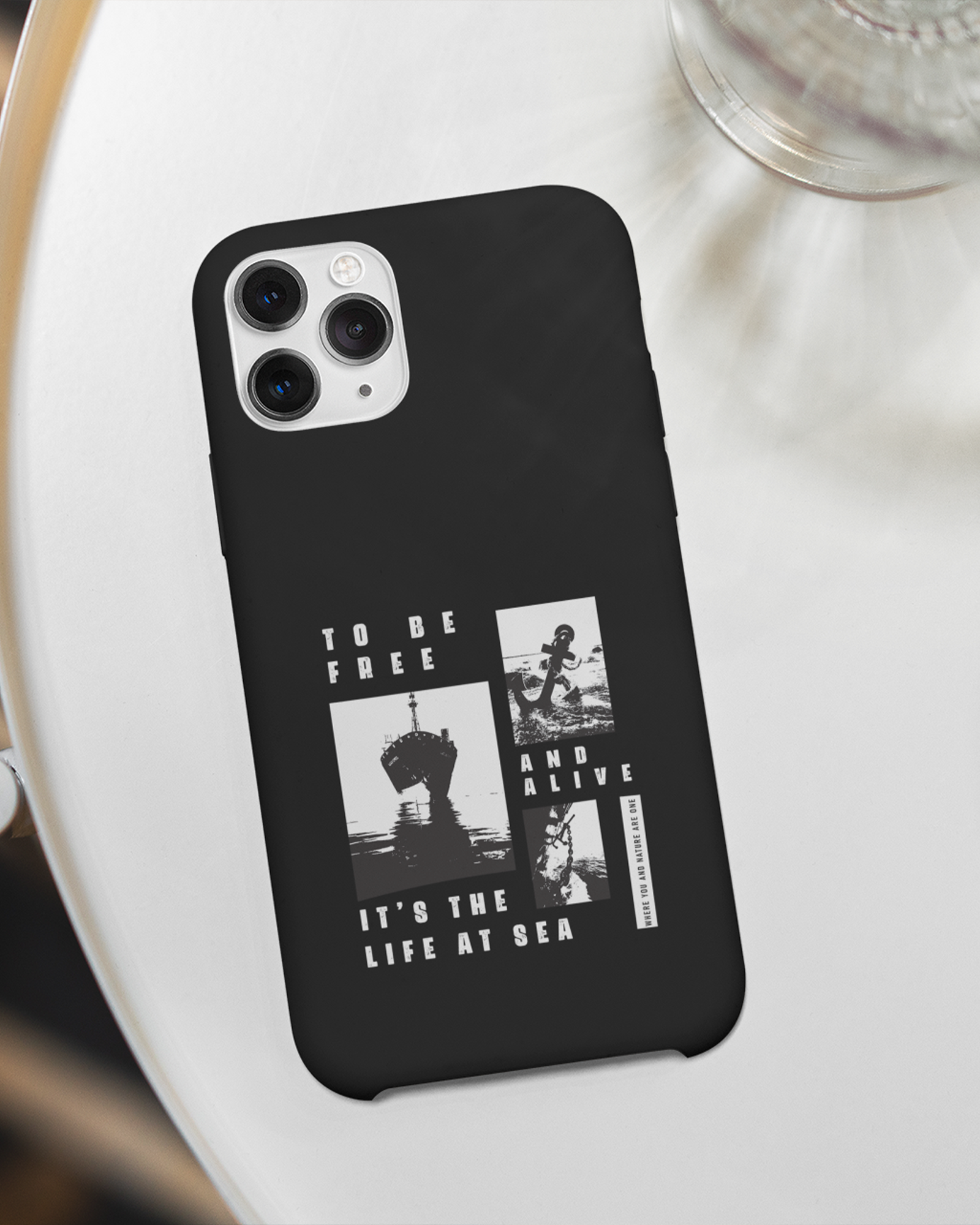 To Be Free And Alive It's The Life At Sea Phone Cover